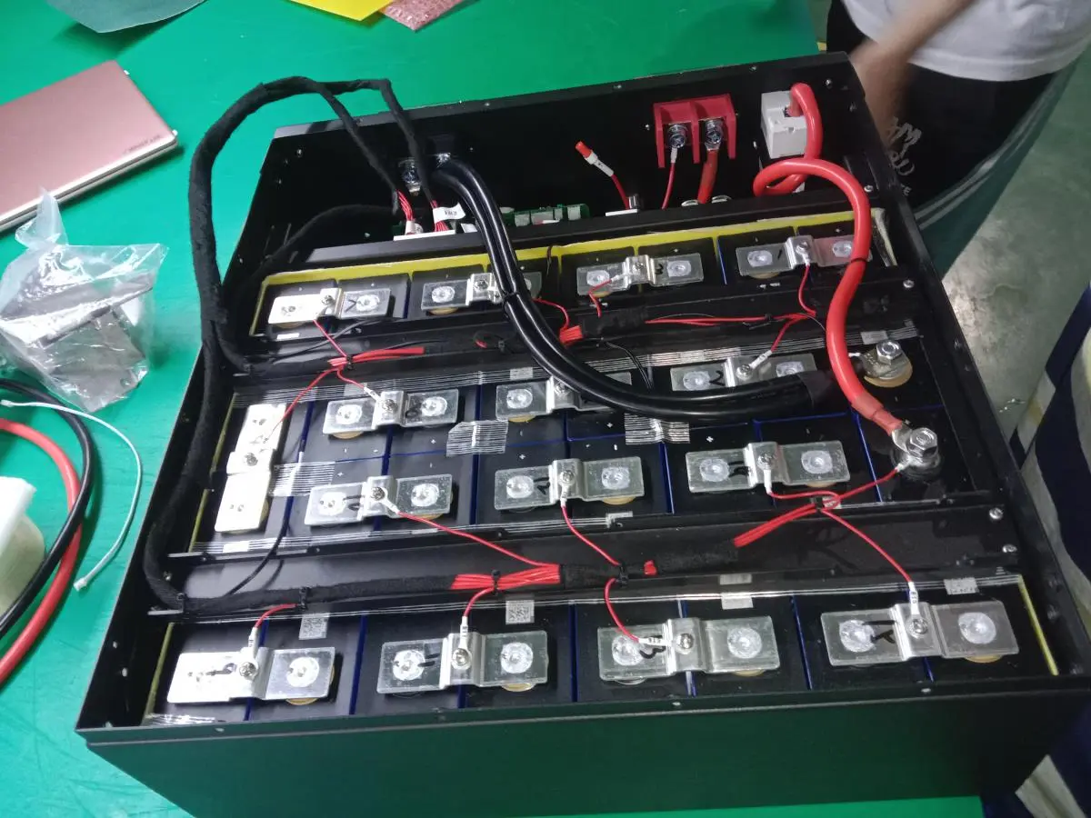 Inside Pictures of LITHIUM BATTERY 3